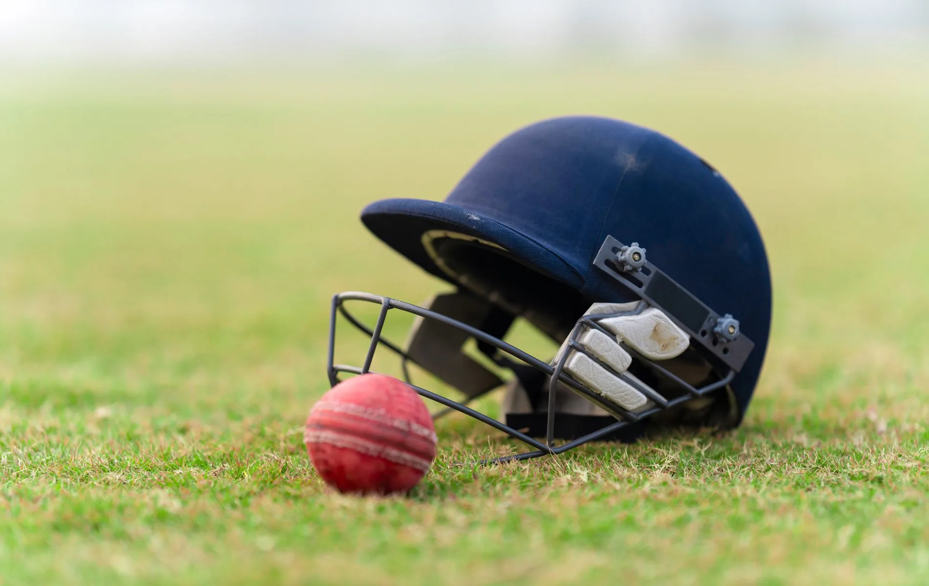 Cricket Helmets Under 1000